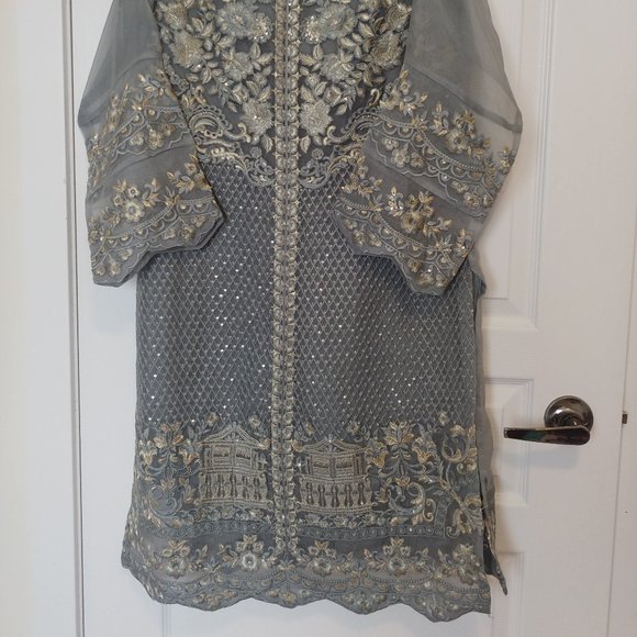 Aga Noor Organza Shirt - Picture 2 of 4